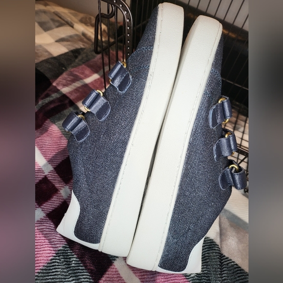 Micheal Kors Craig Denim Sneaker - Picture 1 of 4